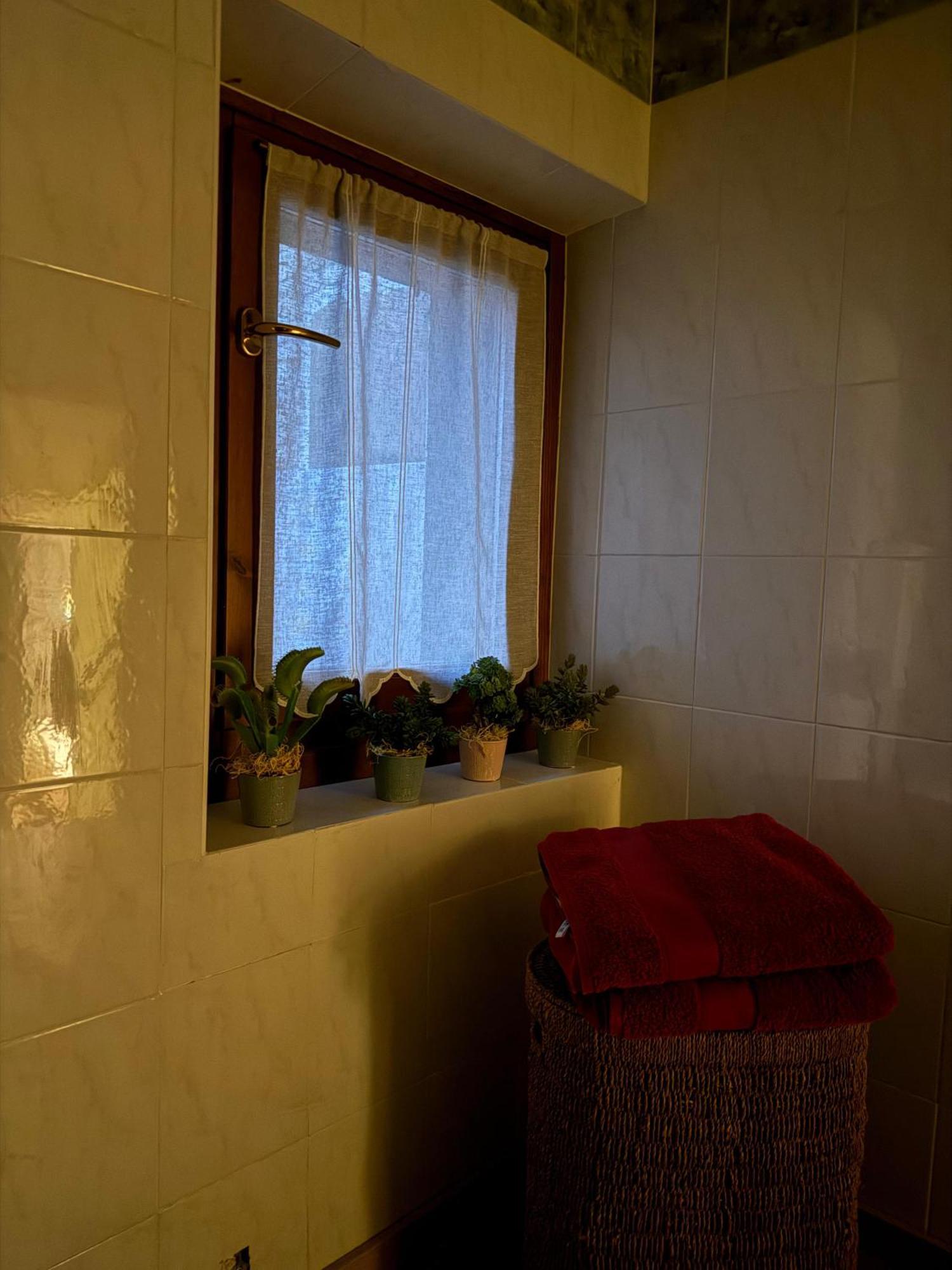 Casa Del Borgo: Appartamento Immerso Nel Verde A/C Bellano Dış mekan fotoğraf